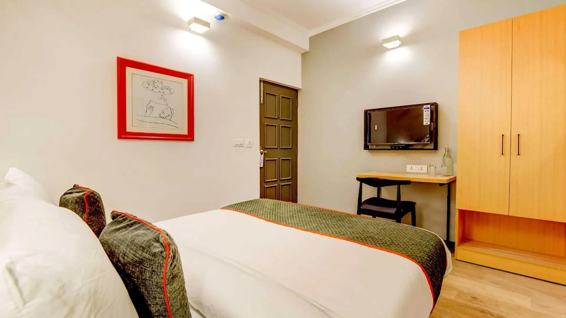 Hotel O Star Key Gurgaon 4*,