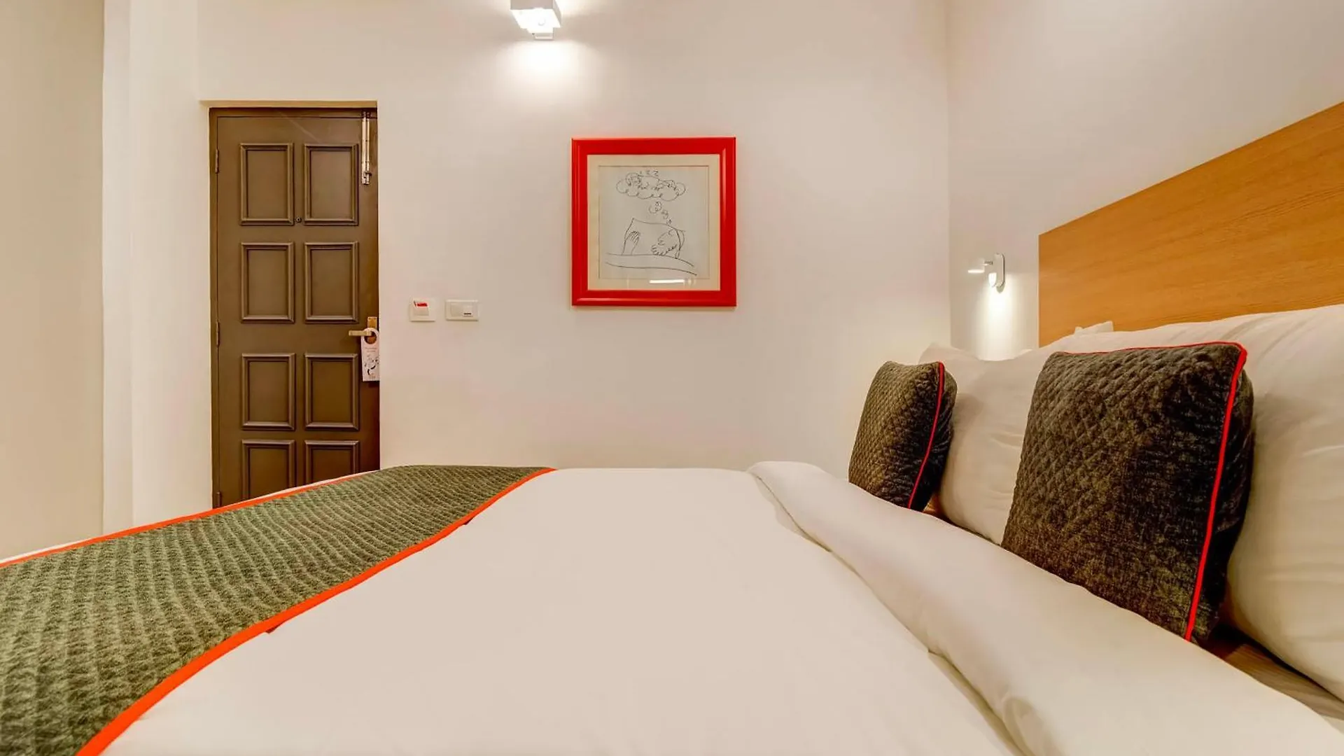 Hotel O Star Key Gurgaon